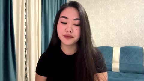 Aypril   online show from 10.19.25