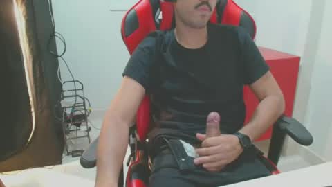 Snapshot of brasilianonca chatting on 11.03.25 brasilianonca online show from 11.03.25