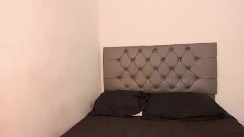 Snapshot of brave_heart__ chatting on 12.30.24 Khate online show from 12.30.24