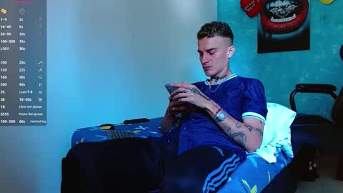 Snapshot of bray_hotboy chatting on 12.15.24 Bray Hotboy online show from 12.15.24