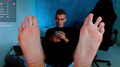 Snapshot of bray_hotboy chatting on 02.13.25 Bray Hotboy online show from 02.13.25