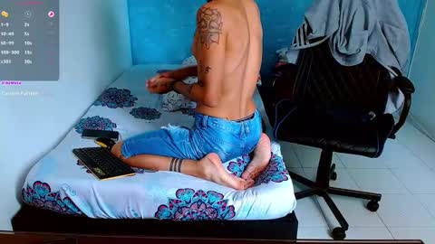 Snapshot of bray_hotboy chatting on 02.21.25 Bray Hotboy online show from 02.21.25