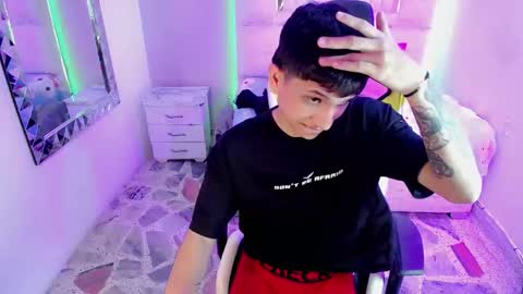 Snapshot of brayan_lopezz chatting on 01.27.25 BRAYAN online show from 01.27.25