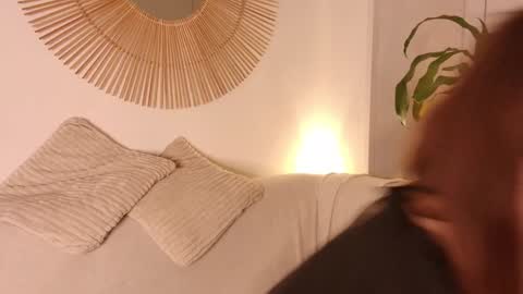 Ashley Dolce and Lou online show from 01.24.25