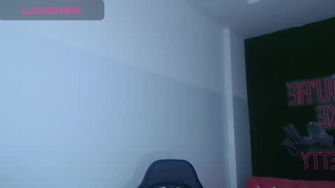 Brendi   online show from 02.13.25