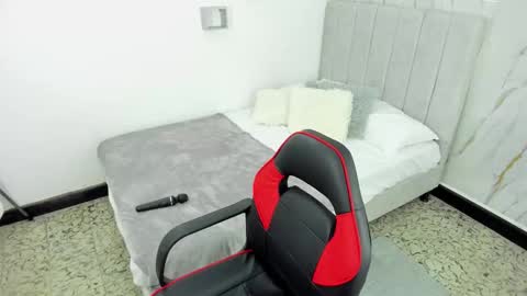 brenda_hot02 online show from 10.22.25