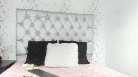 Snapshot of brenda_sofia2 chatting on 04.28.26 brenda sofia2 online show from 04.28.26