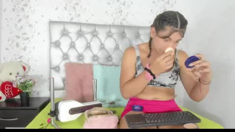 Snapshot of brenda_sofia2 chatting on 05.23.26 brenda sofia2 online show from 05.23.26