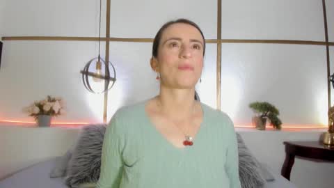 MeganBeaked online show from 12.19.25