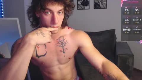 Snapshot of brendan__piks chatting on 09.19.25 brendan__piks online show from 09.19.25