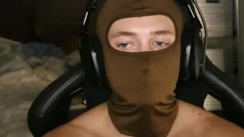 Snapshot of brentonverde chatting on 11.07.25 brentonverde online show from 11.07.25