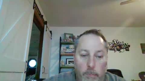 Snapshot of brettsky chatting on 12.10.24 hey online show from 12.10.24