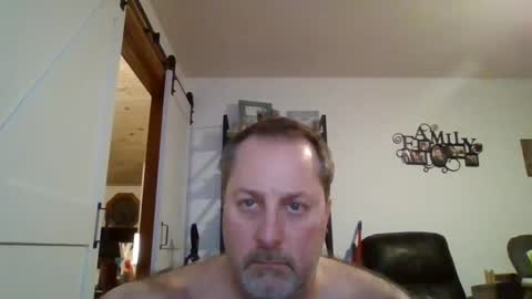 Snapshot of brettsky chatting on 12.27.24 hey online show from 12.27.24