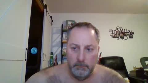Snapshot of brettsky chatting on 01.15.25 hey online show from 01.15.25