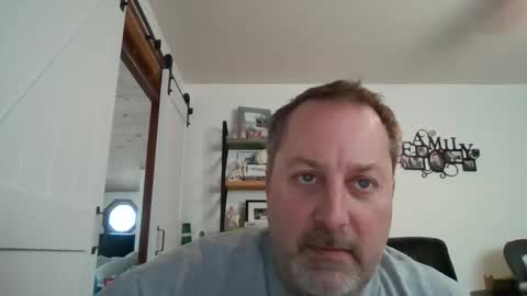Snapshot of brettsky chatting on 02.02.25 hey online show from 02.02.25