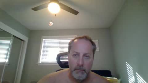 Snapshot of brettsky chatting on 04.16.26 hey online show from 04.16.26