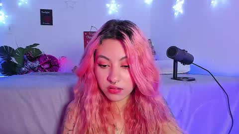 Snapshot of bri_cullen chatting on 12.29.24 Bri cullen online show from 12.29.24