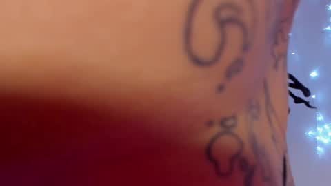 Snapshot of bri_cullen chatting on 01.10.25 Bri cullen online show from 01.10.25