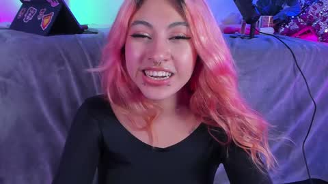 Snapshot of bri_cullen chatting on 02.04.25 Bri cullen online show from 02.04.25