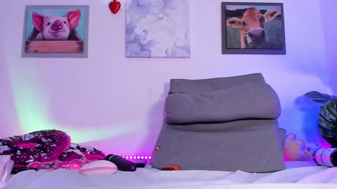 Snapshot of bri_cullen chatting on 02.22.25 Bri cullen online show from 02.22.25