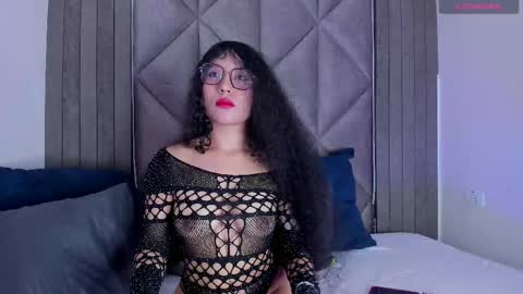 B R I A  online show from 02.11.25