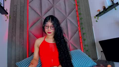 Snapshot of briaconner_ chatting on 04.21.26 B R I A online show from 04.21.26