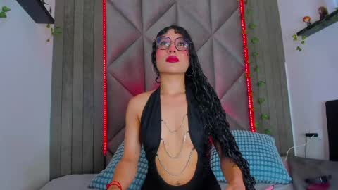 Snapshot of briaconner_ chatting on 04.22.26 B R I A online show from 04.22.26
