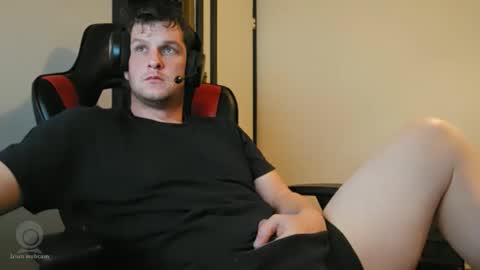 brian7891012 online show from 02.24.26