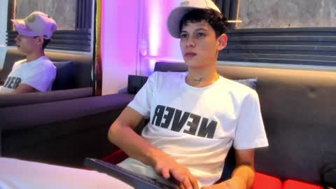 brian_hotof1 online show from 06.11.26