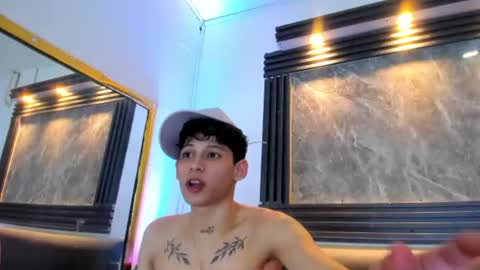 brian_hotof1 online show from 06.11.26