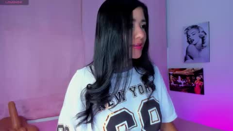 briana11_ online show from 10.18.25