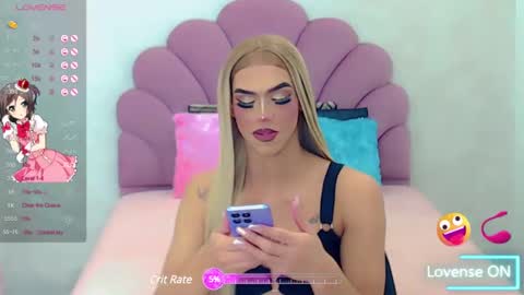 Snapshot of briana_sex32 chatting on 03.07.25 BRIANA online show from 03.07.25