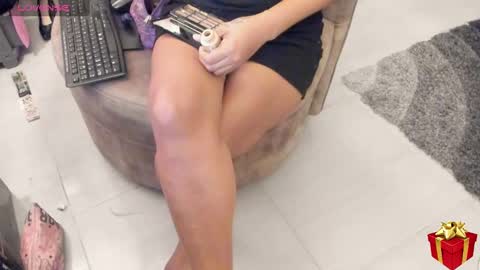 Snapshot of brianaharrizoon1 chatting on 12.23.24 briana online show from 12.23.24