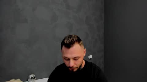 Snapshot of brianhunts chatting on 12.23.24 Brian online show from 12.23.24