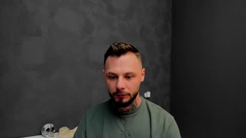 Snapshot of brianhunts chatting on 12.24.24 Brian online show from 12.24.24