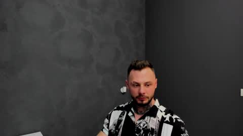 Snapshot of brianhunts chatting on 01.18.25 Brian online show from 01.18.25