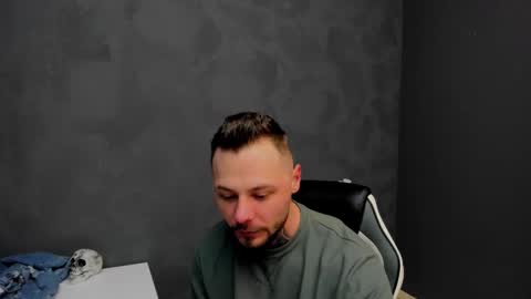 Snapshot of brianhunts chatting on 02.10.25 Brian online show from 02.10.25