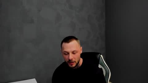 Snapshot of brianhunts chatting on 03.02.25 Brian online show from 03.02.25