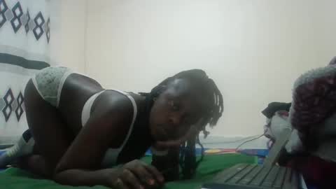 Snapshot of brianna254 chatting on 10.07.25 brianna254 online show from 10.07.25