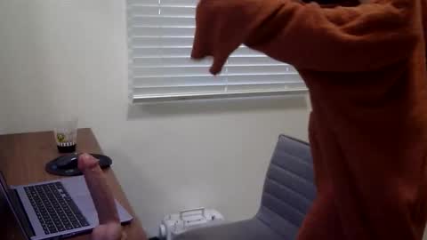 Snapshot of briannabills chatting on 10.30.25 Brianna Bills online show from 10.30.25