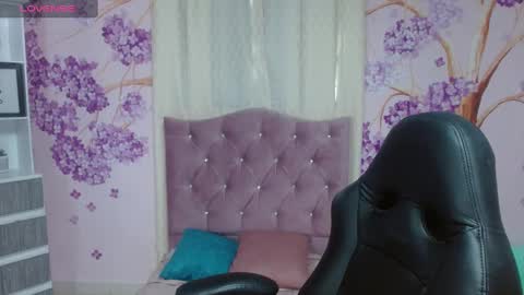 DAYANNA online show from 03.11.25