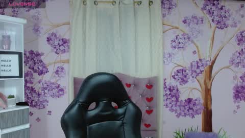 DAYANNA online show from 09.20.25