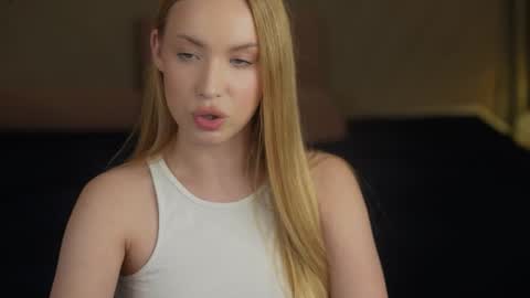 Diamonds Girls online show from 09.17.25