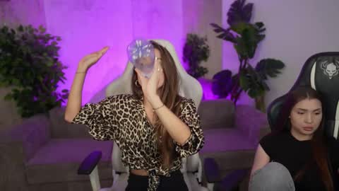 Diamonds Girls online show from 09.17.25