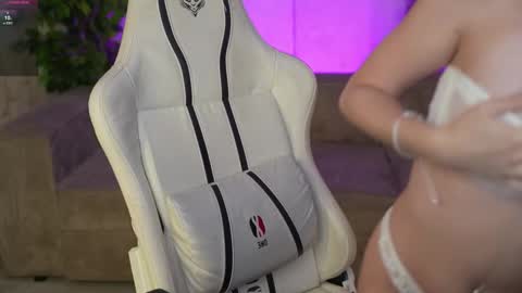 Diamonds Girls online show from 09.28.25