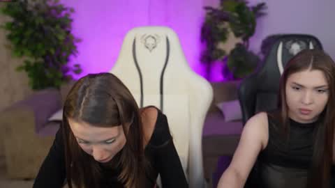 Diamonds Girls online show from 10.03.25