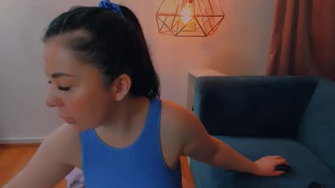 brilliantegirl_ online show from 03.30.26