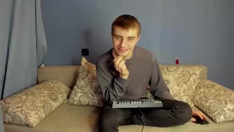 bristlebback online show from 01.15.26