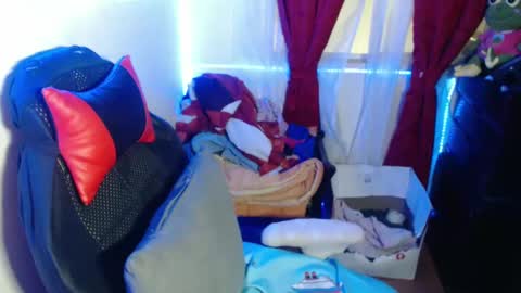 Snapshot of britannysexxy chatting on 01.23.25 scarleth follow mee 3 kis online show from 01.23.25
