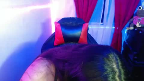 Snapshot of britannysexxy chatting on 01.24.25 scarleth follow mee 3 kis online show from 01.24.25